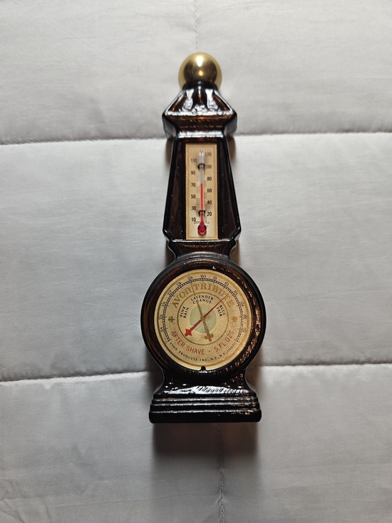 Avon Other - Vintage Avon Brown and Gold Wall Thermometer-Barometer Accent‎